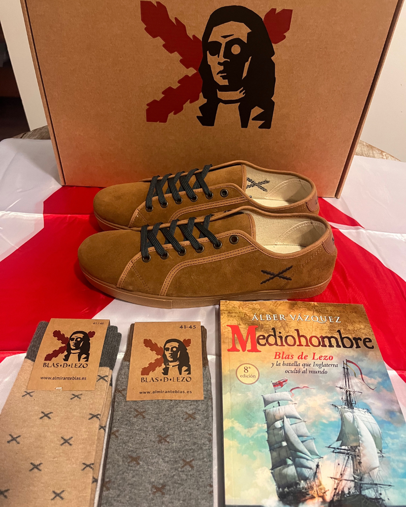 Regalo La Escuadra Invicta - Cuero